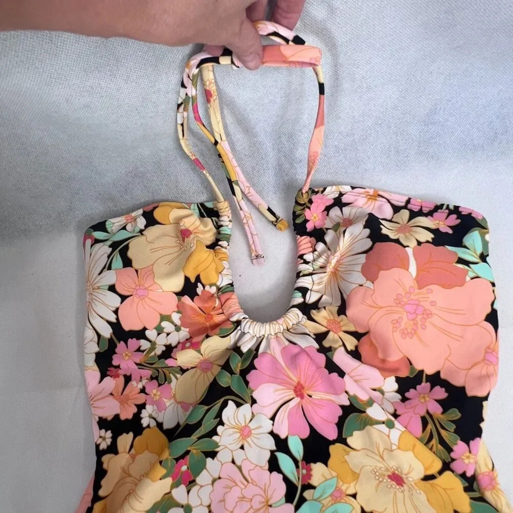 Shade‎ & Shore NWT One Piece Floral Swimsuit Tie Neck & Back Size S(4-6) - Picture 3 of 13